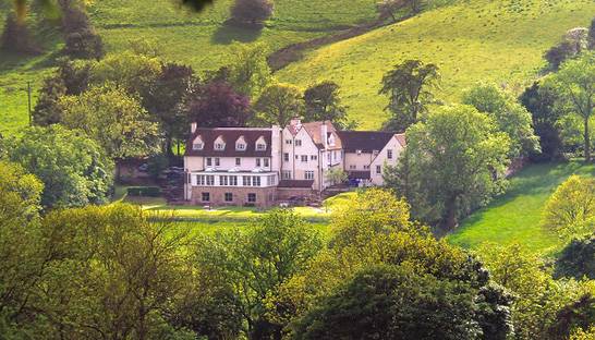 Duff & Phelps secures bank refinancing for country house hotel
