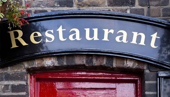 UK restaurant numbers slump for sixth consecutive quarter