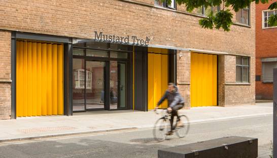 Duff & Phelps awards grant to Manchester based poverty charity